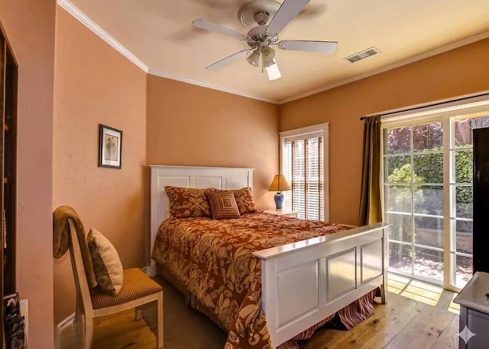The Cottage-near Downtown Historic Courthouse Square * Prescott